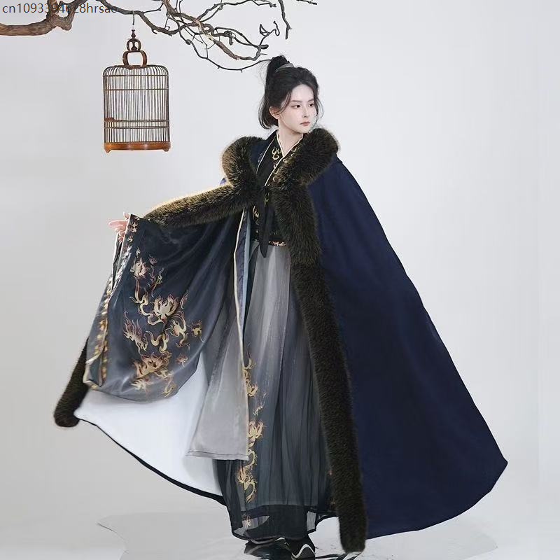 Winter Clothing In Spanish - Winter Thicken Velvet Azure Blue Hanfu