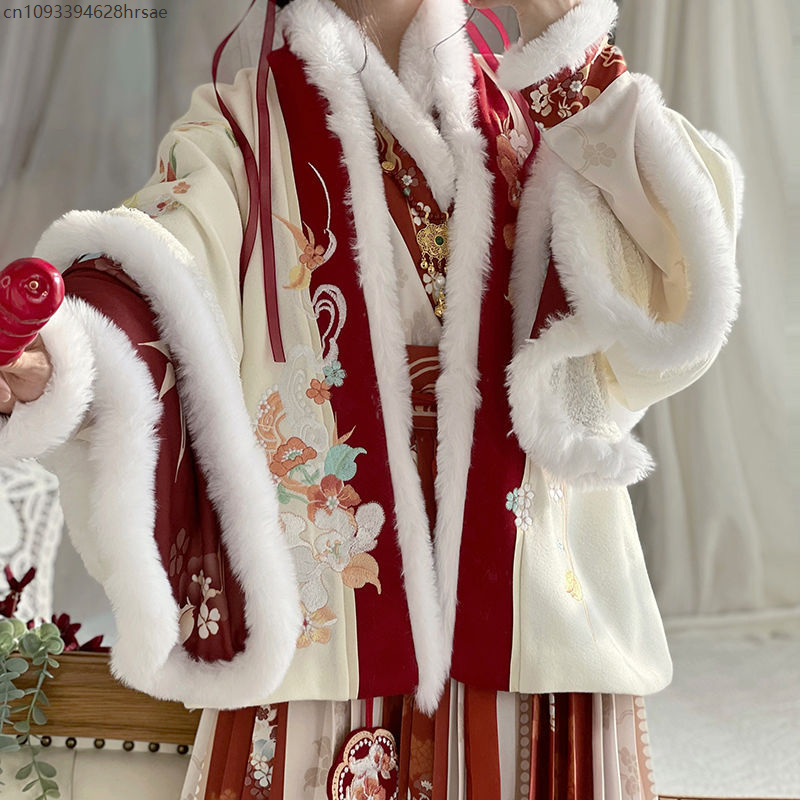 Hanfu Women's Winter New Year  – Winter Clothing In Spanish Bewertung und Preis