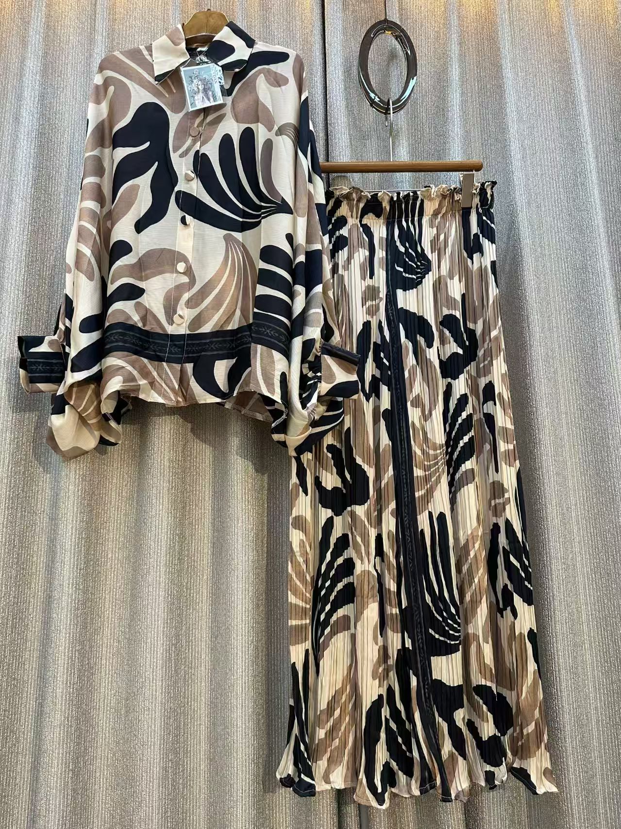 Autumn Gray Floral Two Piece S – Winter Clothing Outfits Bewertung und Preis